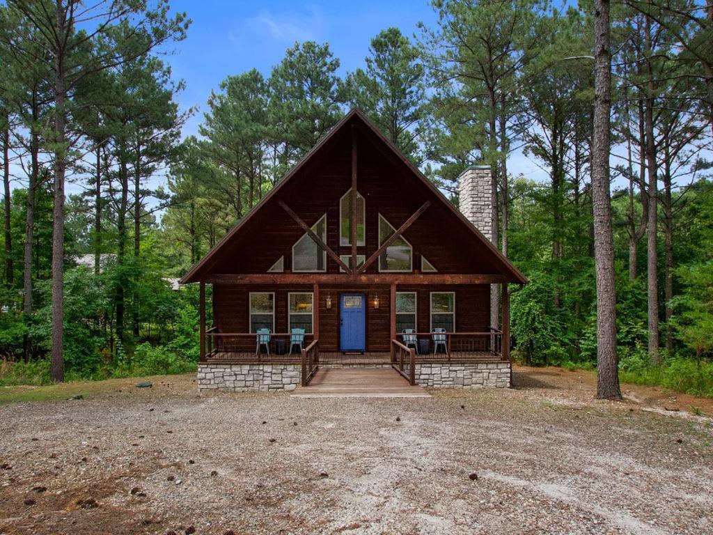 Stunning Luxury Cabin W Hot Tub And Fire Pit Holy Shiplap Is Perfect Romantic Couples Getaway بروكن بو المظهر الخارجي الصورة