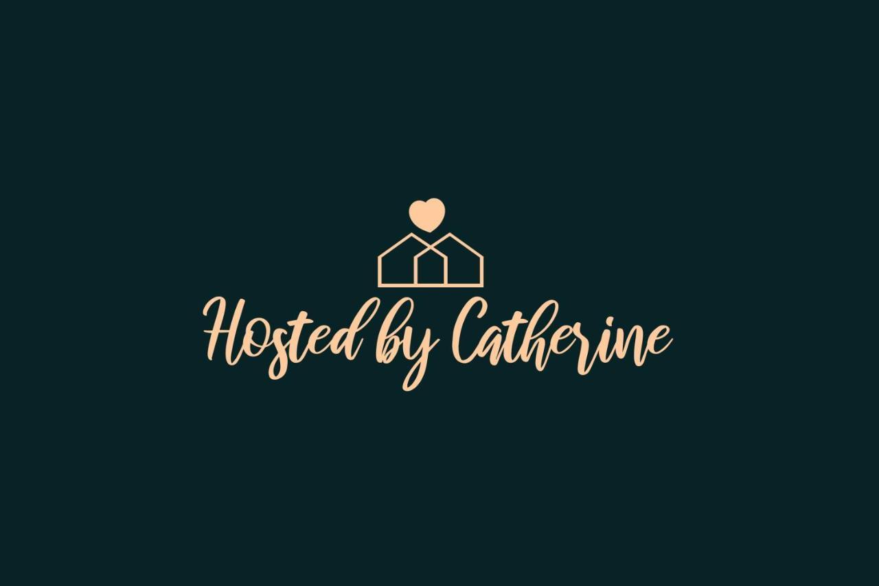 Stunning Luxury Cabin W Hot Tub And Fire Pit Holy Shiplap Is Perfect Romantic Couples Getaway بروكن بو المظهر الخارجي الصورة